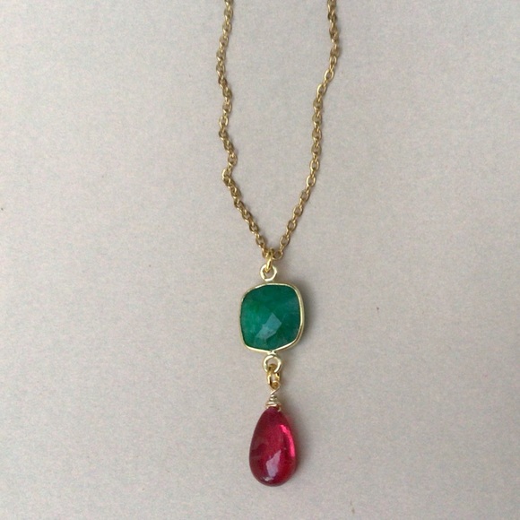 Emerald Ruby sundance charm necklace - Picture 6 of 9